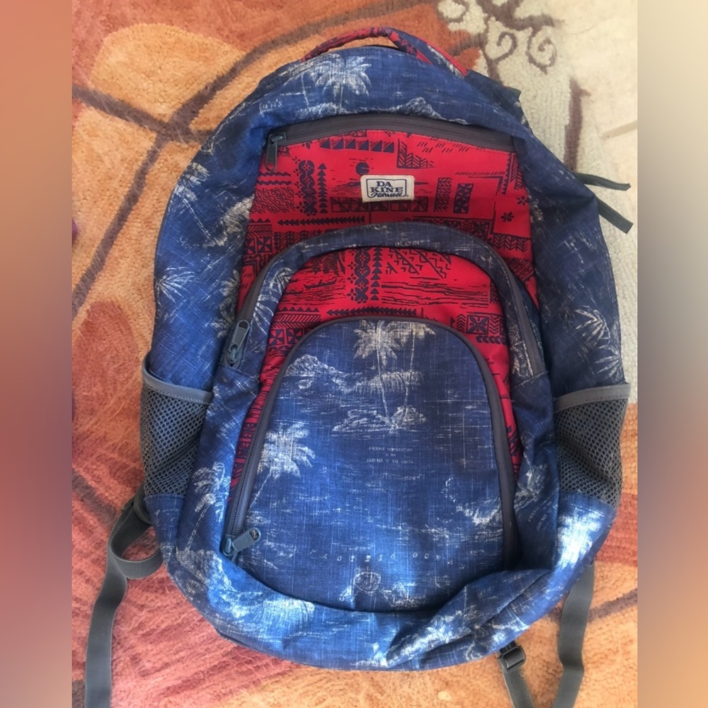 Da Kine backpack